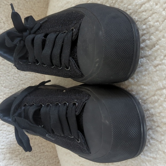 Alexander McQUEEN Men's Tread Slick Soft Glitter Low Top Sneakers - Picture 4 of 12